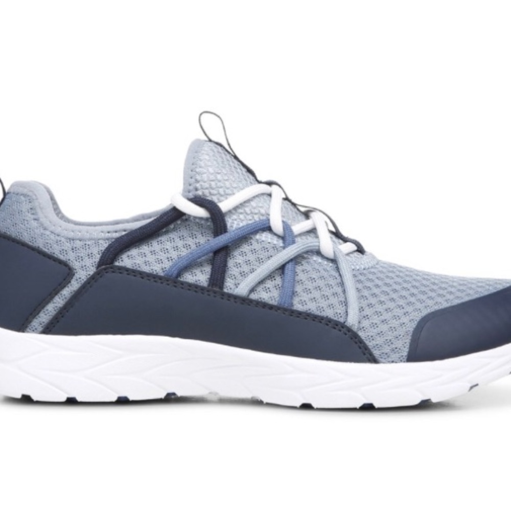 Vionic Zeliya Lace Up Sneakers 7.5